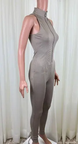 WMNS Nicholas Paola Zipper Front Ribbed Jumpsuit Unitard One Piece Sz XS Beige