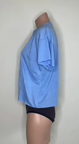 The Comfy And Ready Crop Tee In Sky Size Small