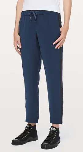 Lululemon  On The Fly Pant‎ Woven *Track Stripe Size 2 - Image 1