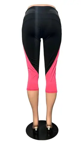 CCC Capri Length Pink Black High Waist Athletic Yoga Pants Size Medium
