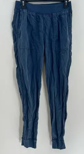 Faherty Women's Arlie Day Pants joggers in navy size M Medium linen blend Blue