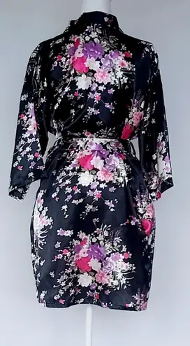 Silky Satin Robe Floral Pattern Kimono Short Black Size Small