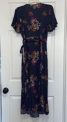 re:named  Gray Floral Maxi Wrap Dress with Flutter Sleeves