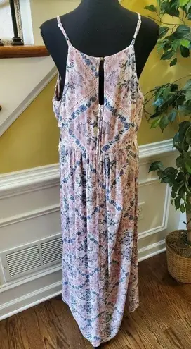 Xhilaration  Floral Dress Lace Waist- Size XXL (JUNIOR SIZE) See pics.