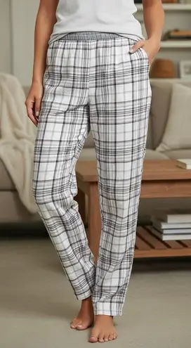 Women's Jockey Plaid Pajama Pants M White Black Pink Size M