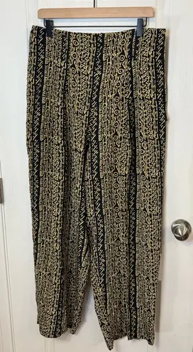 Ellen Tracy Bohemian Black and Gold Silk Pants
