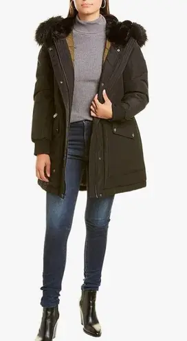 Andrew Marc NWT $150  Women's Faux Fur Trim Parka Sz Medium