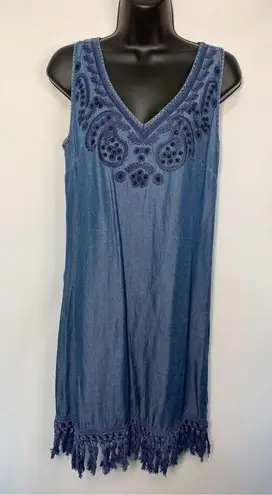Beige By ECI Sleeveless Embroidered With Fringe Chambray Denim Dress Blue Small