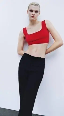 ZARA  sculpt crop top red 4432/006