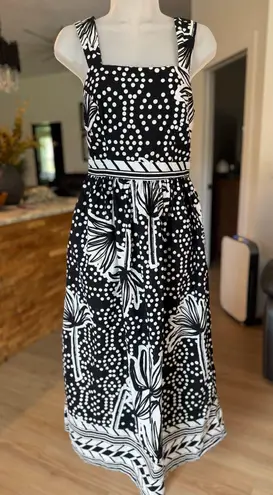 Band Of The Free Black and White Printed Dress. Size Small