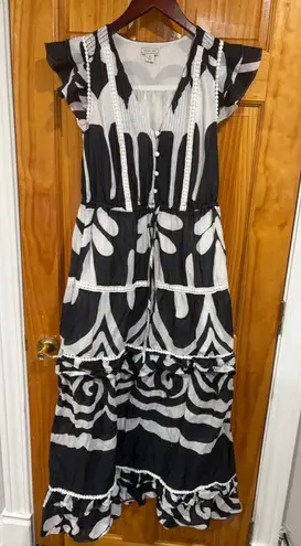 Point Sur Black White Abstract Floral Cotton Tiered Maxi Dress Size 0 Boho Pom T