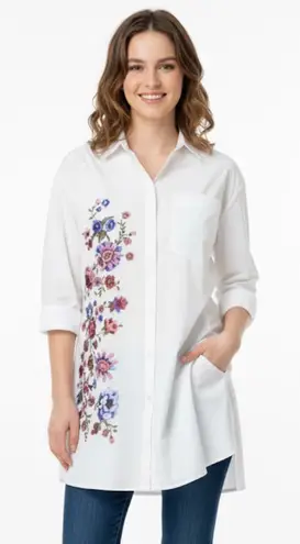 Stradivarius Stradivairus white and floral tunic top size small