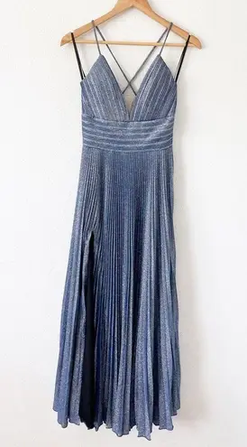 Mac Duggal Pleated Metallic V-Neck Maxi Gown in Royal Silver