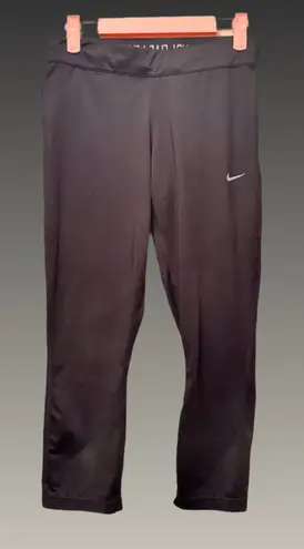 Nike  STAY WARM Relay Run/Yoga Capris-Black  - Medium - Image 1