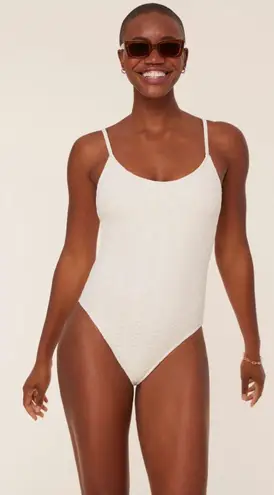 ANDIE Swim The Amalfi One Piece in Gardenia Cream Scallop Crochet S NWT