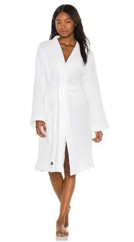 SLOWTIDE Guild Waffle Robe in White Size Large / X