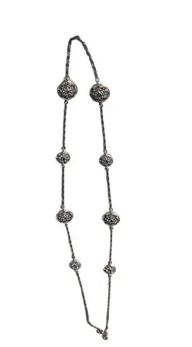 New Rare Monet Silver Tone Round Disk Sparkly Long Women’s Designer Necklace Silver