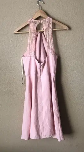 CeCe NWOT Gigi Twist Neck Fit & Flare Dress