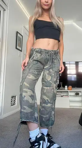 deep la y2k true vintage camouflage embroidered studded cargo jean pants