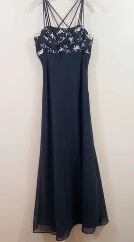 Bari Jay Embroidered Crisscross Straps Black/White Evening Floor Length Dress Black Size 10