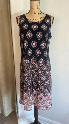 Dana Buchman Size Medium Dress