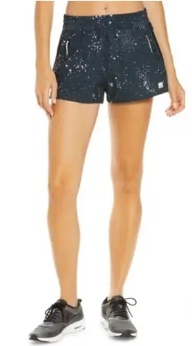 Vuori Dash 3" Shorts in Ink Splatter (dark blue/ grey)
Size XS
