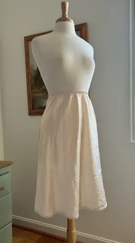 Vintage peach slip skirt Pink Size M