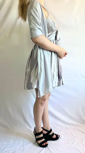 Fiesta Fashion Fiesta Sparkly Glitter Silver Metallic Deep V Halter Mini Homecoming Dress - S