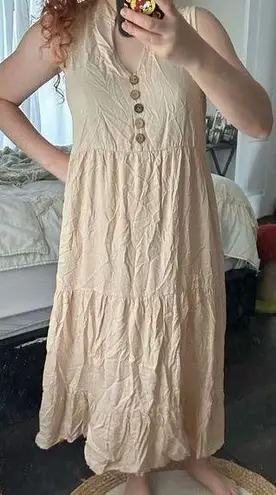 Goodnight Macaroon Women’s Medium Cream Tiered Ruffle Dress NWT New