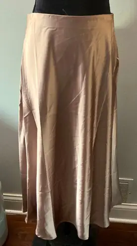 Nice dressy midi A line skirt🌹 Size L