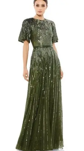 Mac Duggal  4913 Olive Green Sequined Stripe Cap Sleeve Formal Gown Size 8