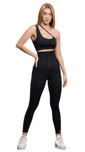 Athletics Motion Magic Waist Shaper 2-in-1 Black Leggings With Pocket small