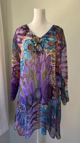 Zury Sheer Multicolored Peacock Print Sequined V