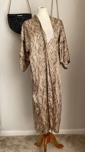 Inner Most Snake Skin Satin Robe Black Size undefined