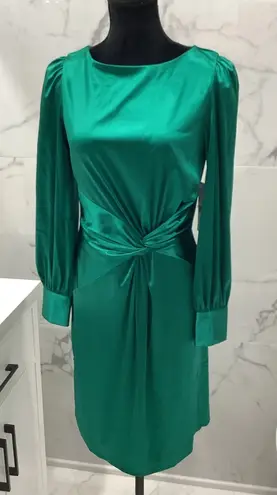 Julia Jordan Beautiful ELEGANT long sleeve dress 🌹🌹🌹