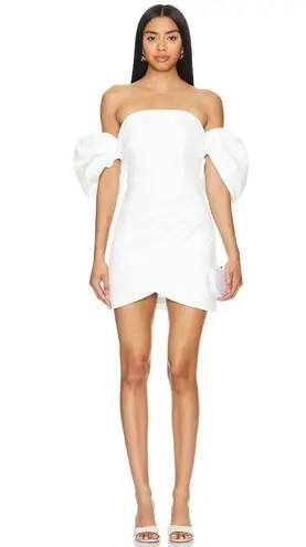 Elliatt *NWT*  Palladium Mini Dress in Ivory with Puffy Sleeves