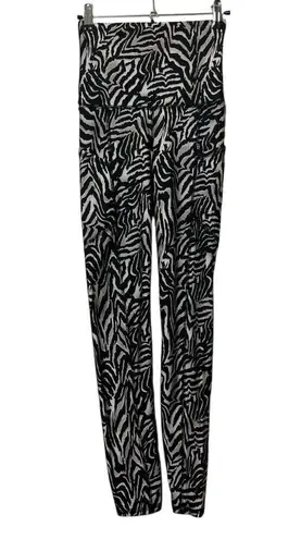 Emily Hsu Zebra Pocket Leggings Women’s Size Small Black White Yoga Pants USA