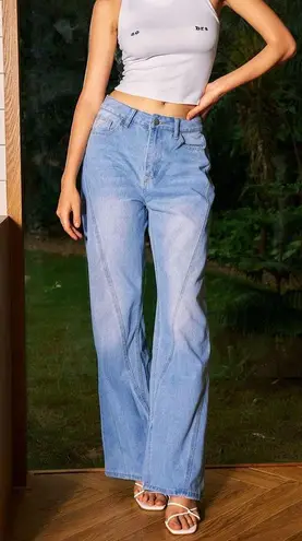 Micas Light Blue Wash Jeans - Size XL - New with Tags