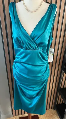 Suzi Chin teal green mother of the bride wedding dress size 14 sleeveless scrunc