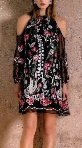 Badgley Mischka Cold shoulder floral embroidery dress