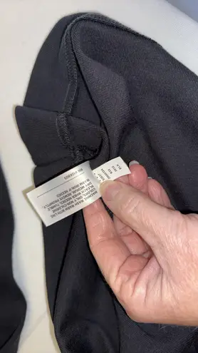 Duluth Trading Co T-shirt Longtail henley long sleeve 3 button Size large NWT