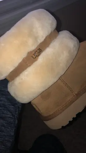 UGG Mini Fluff