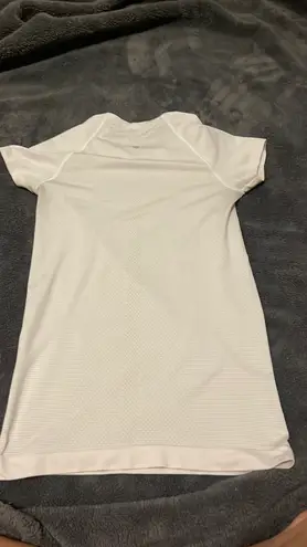 Lululemon Swiftly Tech Short Sleeve