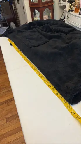 Hotel Spa Collection robe long sleeves fold down lapels soft one size fits most