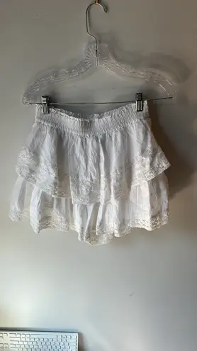 American Eagle White Skort (size Medium)