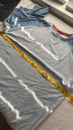 Big Ocean Sport pullover long sleeve with thumbholes size small Blue