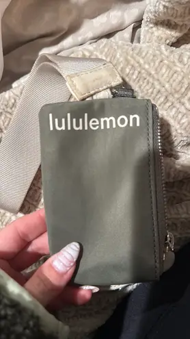 Lululemon  Wallet Wristlet Dual Pouch - Image 4