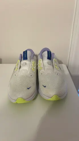 Nike Quest Running Shoes