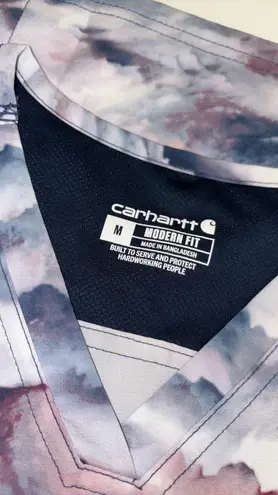 Carhartt  Force scrub top Modern Fit tuck-in curved V-neckline size medium - Image 6