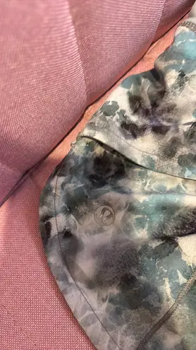 Lululemon  Low Rise 2.5 inch Speed Ups  thumbnail 5